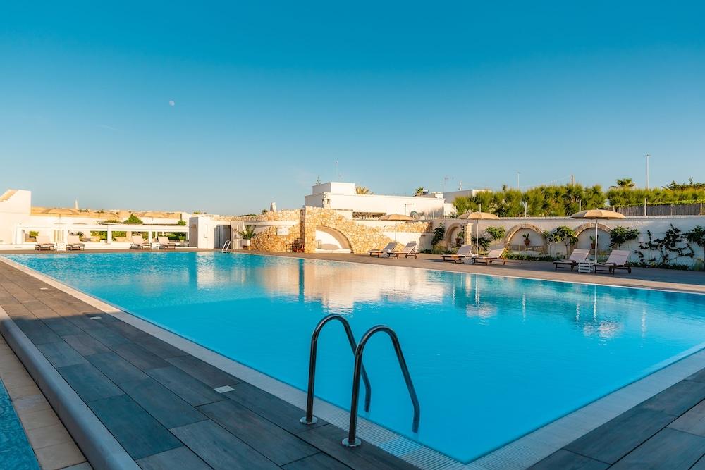 La Peschiera Hotel Monopoli Bagian luar foto